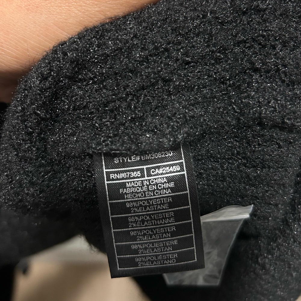 Steve Madden Elegant Black Turtleneck Sweater - Picture 7 of 9
